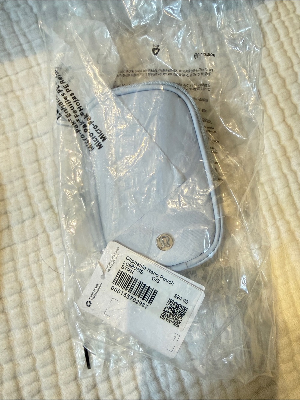 Lululemon Clippable Nano Pouch Light Blue Silver NWT